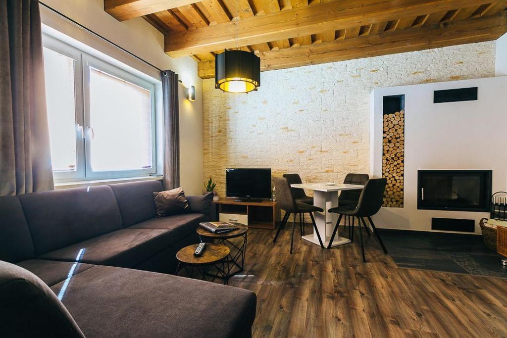Apartmany Pri Jaskyni - Bystra Exterior photo